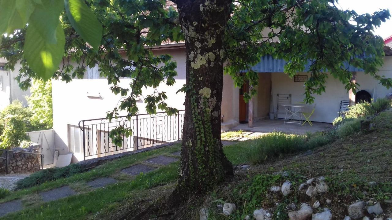 Appartamento Côté Jardin Saint-Jean-en-Royans Esterno foto
